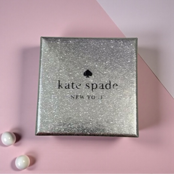 Kate Spade New York Sterling Silver Flower Necklace and Earrings Set NWT - Picture 3 of 4